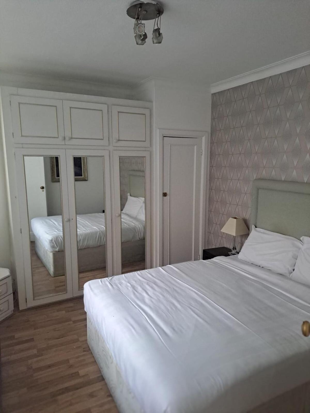 Lovely Standard One Bedroom *